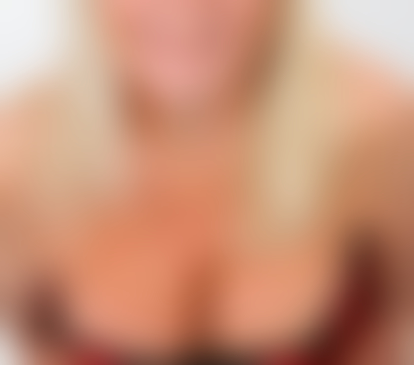 Escorts West Midlands Birmingham - Photos for Massage with English horny Helen